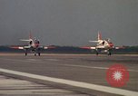Standbild Flugzeuge TA 4JS Beeville Texas Naval Air Station Chase Field USA, 1982, aus Sekunde 20 historischem Filmmaterial Videoclip 65675052108