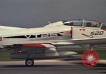 Standbild Flugzeuge TA 4JS Beeville Texas Naval Air Station Chase Field USA, 1982, aus Sekunde 33 historischem Filmmaterial Videoclip 65675052108