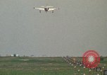 Standbild Flugzeuge TA 4JS Beeville Texas Naval Air Station Chase Field USA, 1982, aus Sekunde 47 historischem Filmmaterial Videoclip 65675052108