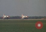 Standbild Flugzeuge TA 4JS Beeville Texas Naval Air Station Chase Field USA, 1982, aus Sekunde 7 historischem Filmmaterial Videoclip 65675052109