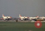 Standbild Flugzeuge TA 4JS Beeville Texas Naval Air Station Chase Field USA, 1982, aus Sekunde 12 historischem Filmmaterial Videoclip 65675052109