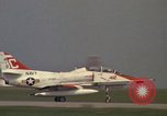 Standbild Flugzeuge TA 4JS Beeville Texas Naval Air Station Chase Field USA, 1982, aus Sekunde 22 historischem Filmmaterial Videoclip 65675052109