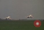 Standbild Flugzeuge TA 4JS Beeville Texas Naval Air Station Chase Field USA, 1982, aus Sekunde 31 historischem Filmmaterial Videoclip 65675052109