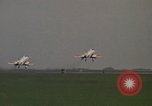 Standbild Flugzeuge TA 4JS Beeville Texas Naval Air Station Chase Field USA, 1982, aus Sekunde 32 historischem Filmmaterial Videoclip 65675052109