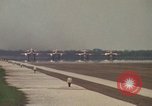 Standbild Flugzeuge TA 4JS Beeville Texas Naval Air Station Chase Field USA, 1982, aus Sekunde 9 historischem Filmmaterial Videoclip 65675052110