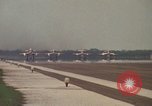 Standbild Flugzeuge TA 4JS Beeville Texas Naval Air Station Chase Field USA, 1982, aus Sekunde 10 historischem Filmmaterial Videoclip 65675052110