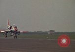 Standbild Flugzeuge TA 4JS Beeville Texas Naval Air Station Chase Field USA, 1982, aus Sekunde 46 historischem Filmmaterial Videoclip 65675052110