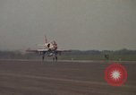 Standbild Flugzeuge TA 4JS Beeville Texas Naval Air Station Chase Field USA, 1982, aus Sekunde 55 historischem Filmmaterial Videoclip 65675052110