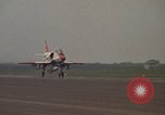 Standbild Flugzeuge TA 4JS Beeville Texas Naval Air Station Chase Field USA, 1982, aus Sekunde 56 historischem Filmmaterial Videoclip 65675052110