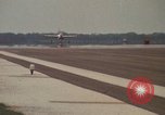 Standbild Flugzeuge TA 4JS Beeville Texas Naval Air Station Chase Field USA, 1982, aus Sekunde 24 historischem Filmmaterial Videoclip 65675052111
