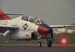 Standbild Flugzeuge TA 4JS Beeville Texas Naval Air Station Chase Field USA, 1982, aus Sekunde 47 historischem Filmmaterial Videoclip 65675052111