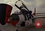Standbild Flugzeuge T 2C Beeville Texas Naval Air Station Chase Field USA, 1982, aus Sekunde 6 historischem Filmmaterial Videoclip 65675052112
