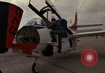 Standbild Flugzeuge T 2C Beeville Texas Naval Air Station Chase Field USA, 1982, aus Sekunde 11 historischem Filmmaterial Videoclip 65675052112