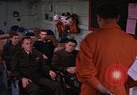 Immagine di Briefing officer Mare Mediterraneo, 1966, secondo 9 filmato di repertorio 65675052126