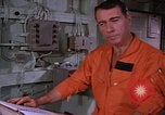 Immagine di Briefing officer Mare Mediterraneo, 1966, secondo 29 filmato di repertorio 65675052126