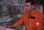 Immagine di Briefing officer Mare Mediterraneo, 1966, secondo 31 filmato di repertorio 65675052126