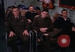 Immagine di Briefing officer Mare Mediterraneo, 1966, secondo 42 filmato di repertorio 65675052126