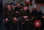 Immagine di Briefing officer Mare Mediterraneo, 1966, secondo 45 filmato di repertorio 65675052126