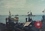 Standbild japanische I-400 U-Boote und Schlachtschiff Nagato Yokosuka in Japan Yokosuka in Japan, 1945, aus Sekunde 3 historischem Filmmaterial Videoclip 65675052131