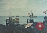 Standbild japanische I-400 U-Boote und Schlachtschiff Nagato Yokosuka in Japan Yokosuka in Japan, 1945, aus Sekunde 4 historischem Filmmaterial Videoclip 65675052131