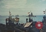 Standbild japanische I-400 U-Boote und Schlachtschiff Nagato Yokosuka in Japan Yokosuka in Japan, 1945, aus Sekunde 6 historischem Filmmaterial Videoclip 65675052131