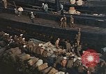 Standbild japanische I-400 U-Boote und Schlachtschiff Nagato Yokosuka in Japan Yokosuka in Japan, 1945, aus Sekunde 8 historischem Filmmaterial Videoclip 65675052131