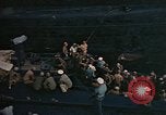 Standbild japanische I-400 U-Boote und Schlachtschiff Nagato Yokosuka in Japan Yokosuka in Japan, 1945, aus Sekunde 23 historischem Filmmaterial Videoclip 65675052131