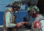 Standbild Flieger California United States USA, 1980, aus Sekunde 15 historischem Filmmaterial Videoclip 65675052132