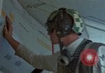 Standbild Flieger California United States USA, 1980, aus Sekunde 56 historischem Filmmaterial Videoclip 65675052132