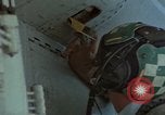 Standbild Flieger California United States USA, 1980, aus Sekunde 60 historischem Filmmaterial Videoclip 65675052132