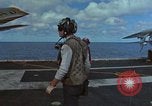 Immagine di Equipaggio di coperta Alameda California USA, 1980, secondo 8 filmato di repertorio 65675052133