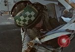 Immagine di Equipaggio di coperta Alameda California USA, 1980, secondo 34 filmato di repertorio 65675052133