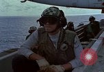 Standbild Flieger Alameda California USA, 1980, aus Sekunde 60 historischem Filmmaterial Videoclip 65675052134