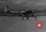 Standbild B-26 Flugzeuge Bombenangriffe im koreanischen Krieg Seoul Korea, 1950, aus Sekunde 14 historischem Filmmaterial Videoclip 65675052165