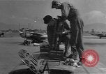Standbild B-26 Flugzeuge Bombenangriffe im koreanischen Krieg Seoul Korea, 1950, aus Sekunde 22 historischem Filmmaterial Videoclip 65675052165