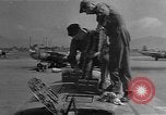 Standbild B-26 Flugzeuge Bombenangriffe im koreanischen Krieg Seoul Korea, 1950, aus Sekunde 23 historischem Filmmaterial Videoclip 65675052165