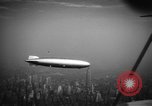 Standbild LZ 129 Hindenburg New York City USA, 1936, aus Sekunde 39 historischem Filmmaterial Videoclip 65675052175