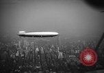 Standbild LZ 129 Hindenburg New York City USA, 1936, aus Sekunde 49 historischem Filmmaterial Videoclip 65675052175