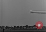 Immagine di LZ-127 Graf Zeppelin dirigibile Friedrichshafen Germania, 1928, secondo 29 filmato di repertorio 65675052180