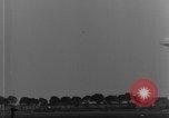 Immagine di LZ-127 Graf Zeppelin dirigibile Friedrichshafen Germania, 1928, secondo 34 filmato di repertorio 65675052180