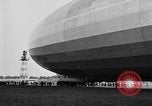Standbild LZ-127 Graf Zeppelin Luftschiff Friedrichshafen Deutschland, 1928, aus Sekunde 3 historischem Filmmaterial Videoclip 65675052184