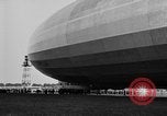 Standbild LZ-127 Graf Zeppelin Luftschiff Friedrichshafen Deutschland, 1928, aus Sekunde 8 historischem Filmmaterial Videoclip 65675052184