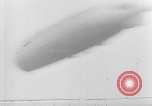 Standbild LZ-127 Graf Zeppelin Luftschiff Friedrichshafen Deutschland, 1928, aus Sekunde 1 historischem Filmmaterial Videoclip 65675052185