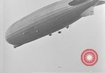 Standbild LZ-127 Graf Zeppelin Luftschiff Friedrichshafen Deutschland, 1928, aus Sekunde 6 historischem Filmmaterial Videoclip 65675052185
