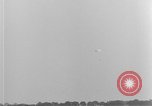 Standbild LZ-127 Graf Zeppelin Luftschiff Friedrichshafen Deutschland, 1928, aus Sekunde 20 historischem Filmmaterial Videoclip 65675052185