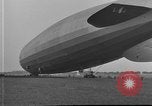 Standbild LZ-127 Graf Zeppelin Luftschiff Friedrichshafen Deutschland, 1928, aus Sekunde 19 historischem Filmmaterial Videoclip 65675052186