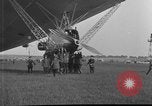 Standbild LZ-127 Graf Zeppelin Luftschiff Friedrichshafen Deutschland, 1928, aus Sekunde 27 historischem Filmmaterial Videoclip 65675052186