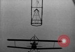 Standbild bi-plane Lakehurst New Jersey USA, 1932, aus Sekunde 15 historischem Filmmaterial Videoclip 65675052187