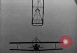 Standbild bi-plane Lakehurst New Jersey USA, 1932, aus Sekunde 32 historischem Filmmaterial Videoclip 65675052187