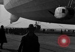 Immagine di LZ-127 Graf Zeppelin dirigibile Lakehurst New Jersey USA, 1928, secondo 14 filmato di repertorio 65675052189